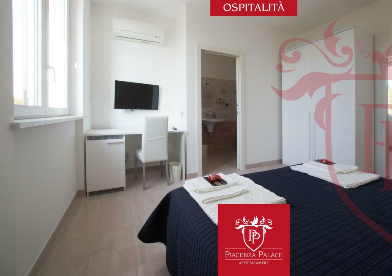 Affittacamere Piacenza Palace Экстерьер фото